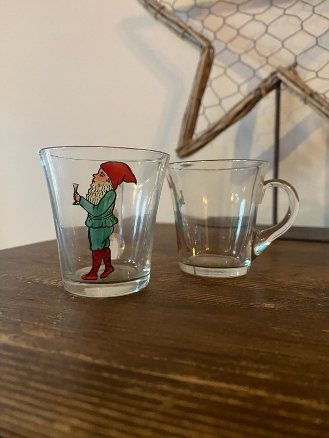 2 st glas med tomtar glögg vintage retro