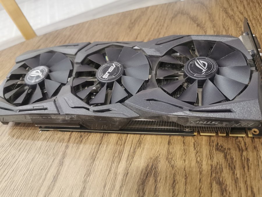 ASUS ROG STRIX GeForce GTX 1070