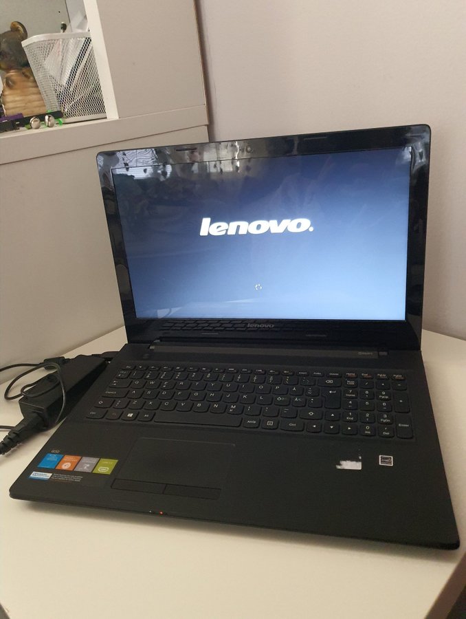 Laptop LENOVO-G50-45 MODEL 80MQ