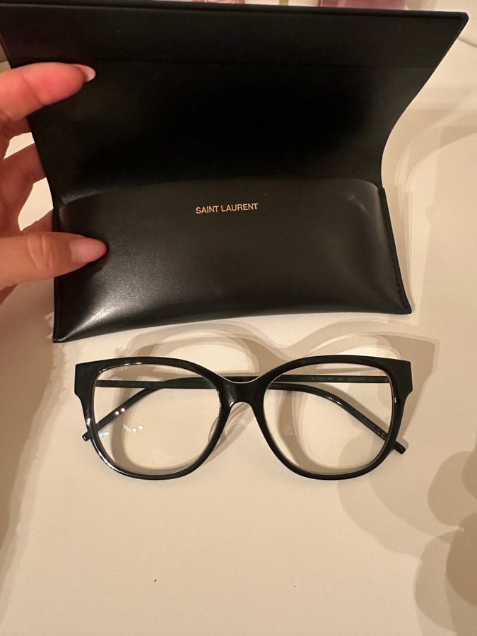 Saint Laurent glasögon