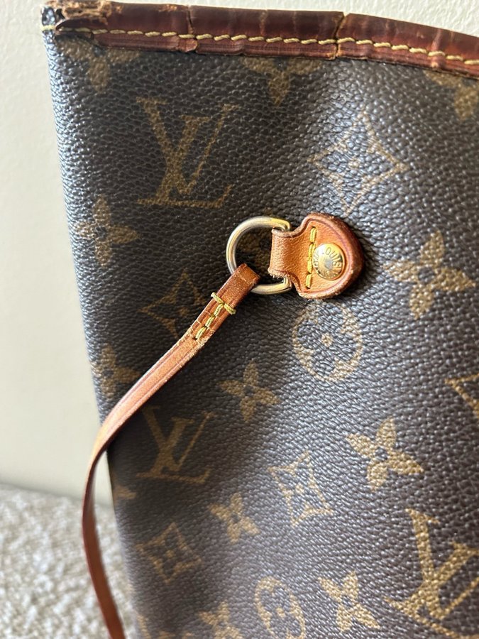 Louis Vuitton - Neverfull GM