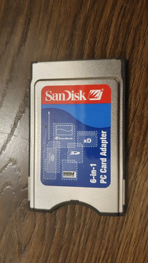 Sandisk 6-in-1 PC Card adapter