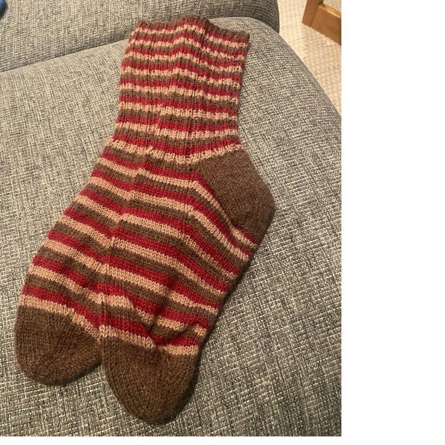 Raggsockor, Handstickade