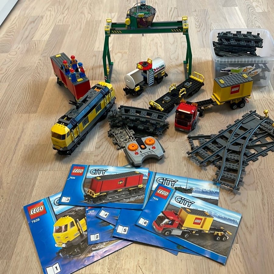 Lego City 7939 Tågset med Fjärrkontroll