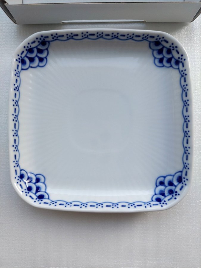 ROYAL COPENHAGEN Princess square plate 10cm, 2 stycken