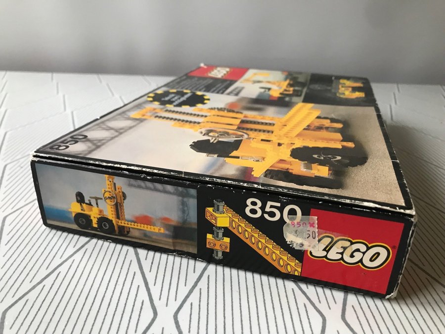 LEGO 850 Kartong från 80-talet