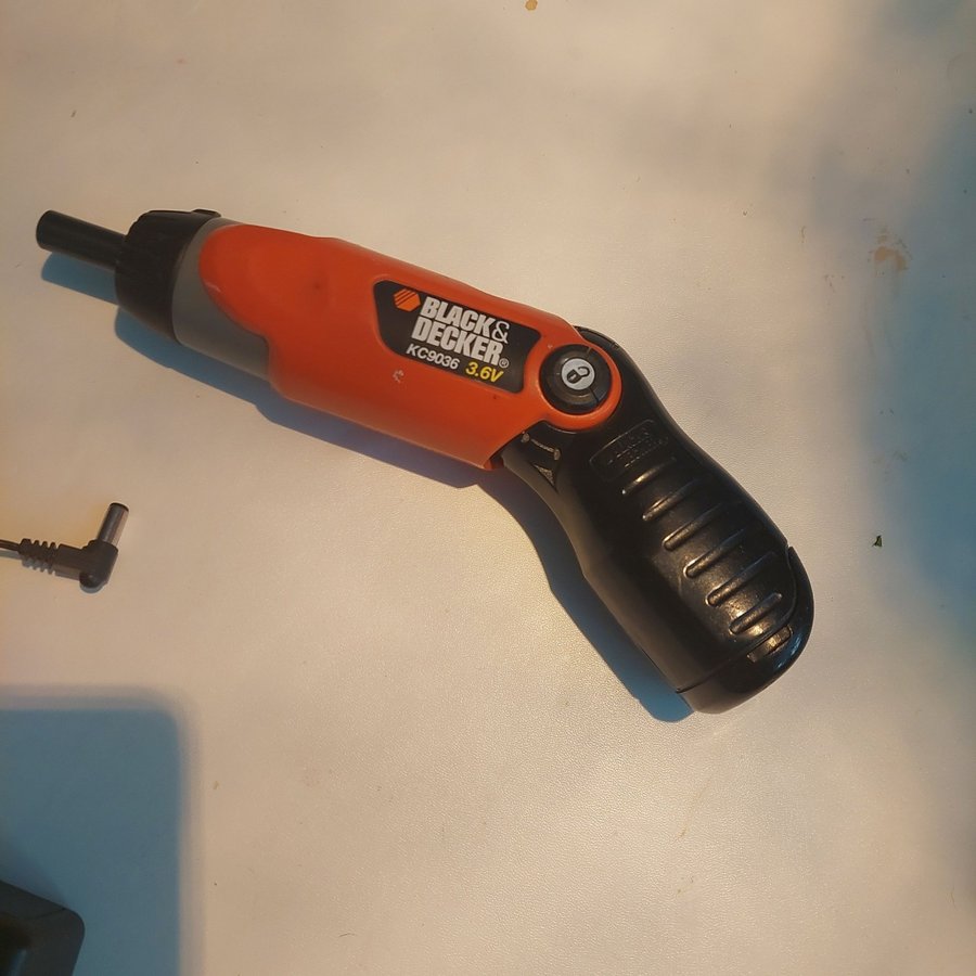 Black  Decker KC9036 36V Skruvdragare