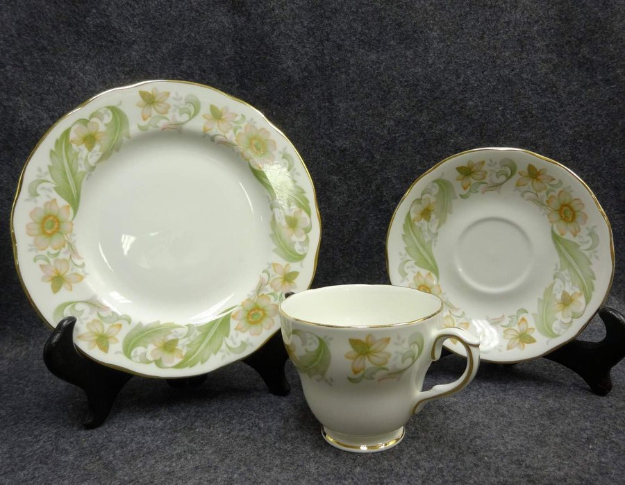 Kaffekopp Fat Assiett Duchess Bone China Greensleeves England