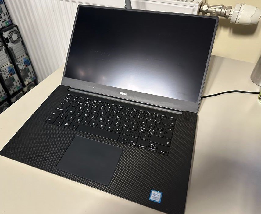 Dell XPS 15 tum 9560 i7-7700hq GTX 1050 GPU 16gb RAM 512gb SSD ?