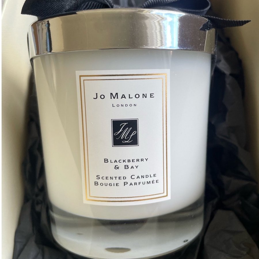 Jo Malone London Blackberry  Bay Scented Candle