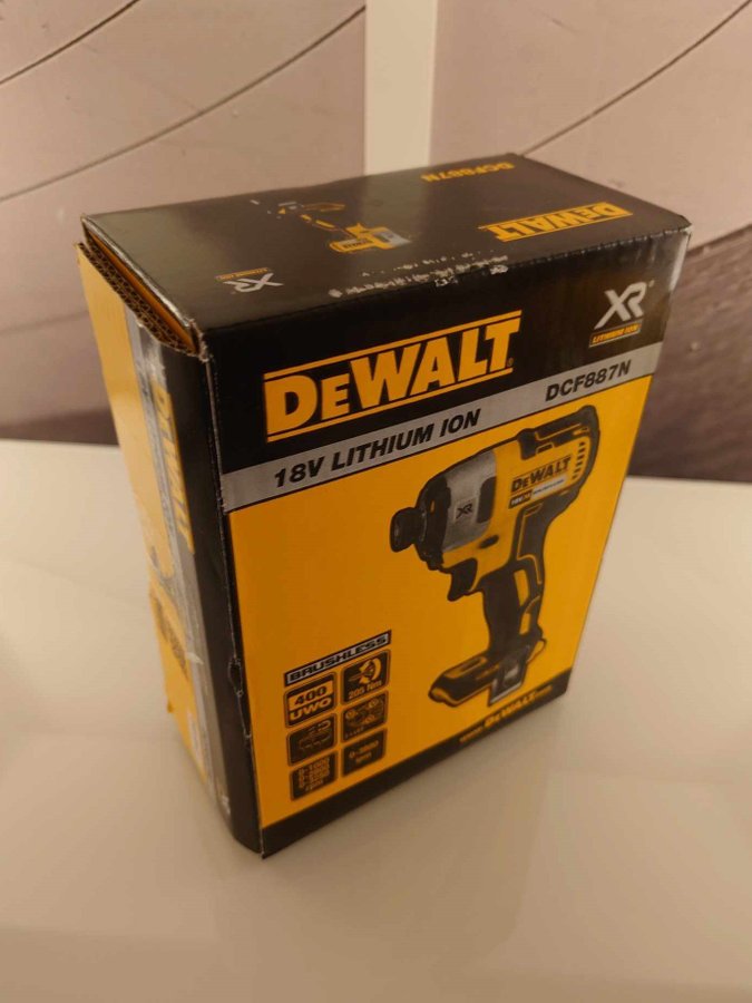 DEWALT XR 18V Slagskruvdragare inkl 18V 50AH (bluetooth)