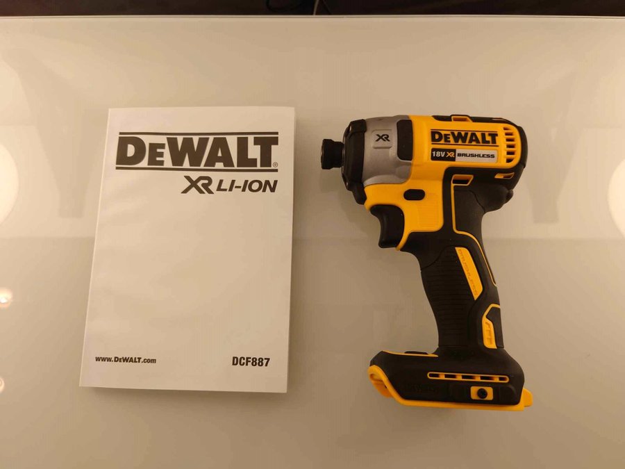 DEWALT XR 18V Slagskruvdragare inkl 18V 50AH (bluetooth)