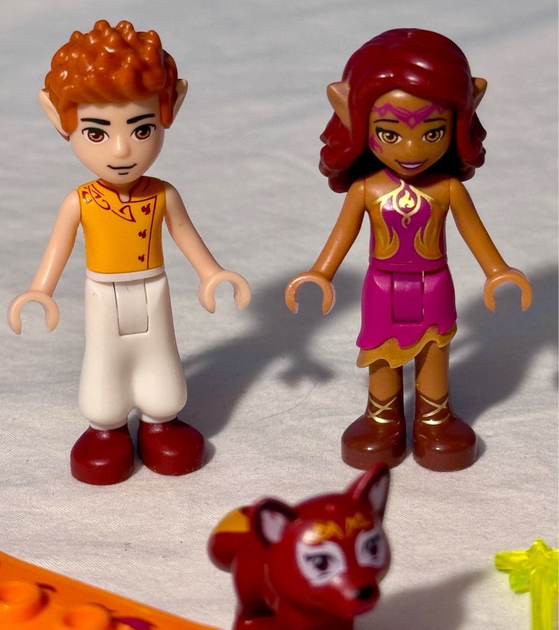 Lego Elves, Johnny, Azari, Aira, Naida, Flamy, Enki, tillbehör