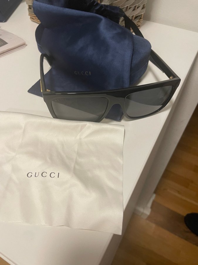 Gucci Solglasögon