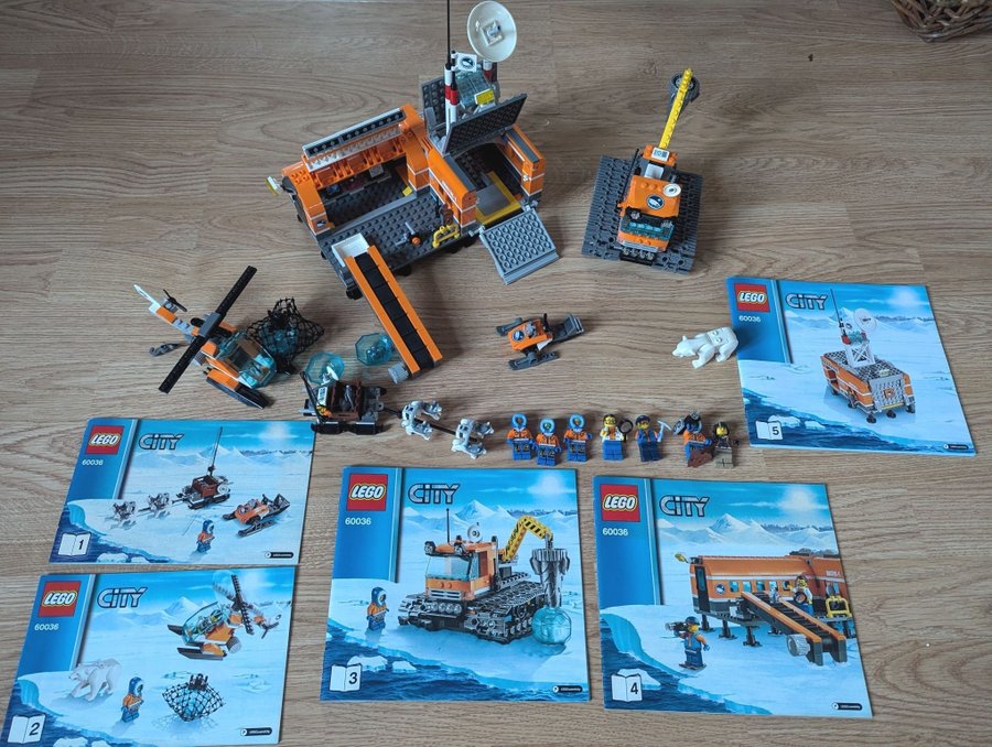 Lego 60036 Arktiskt basläger i fint skick