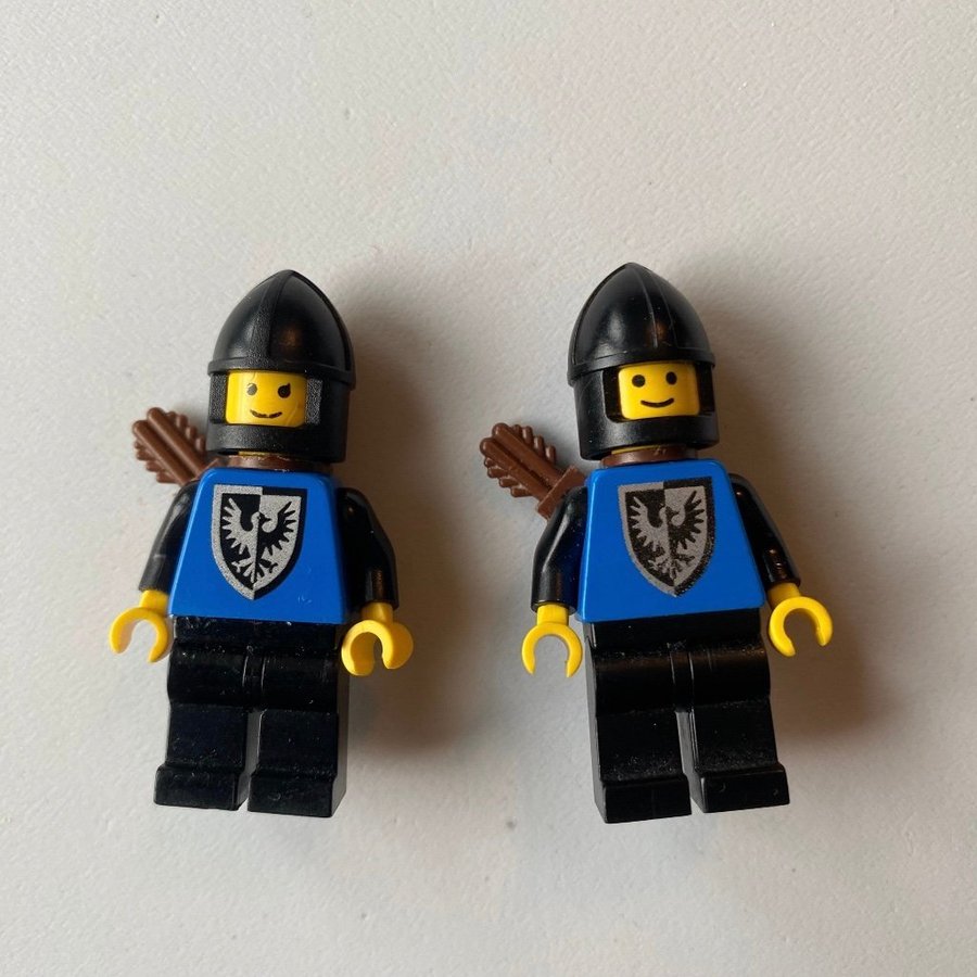 2 st LEGO Minifigurer - black falcons (cas301)