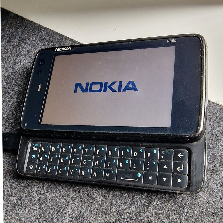 Nokia N900