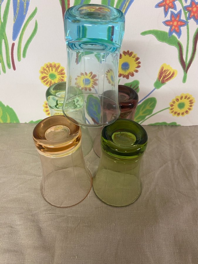 Glas/snapsglas äldre modell 5 st. Retro, nostalgi, vintage