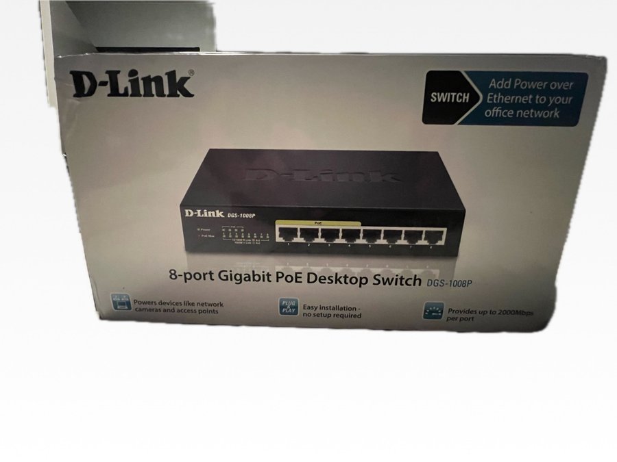 D-link 8-port gigabit PoE desktop switch (DGS-1008P)