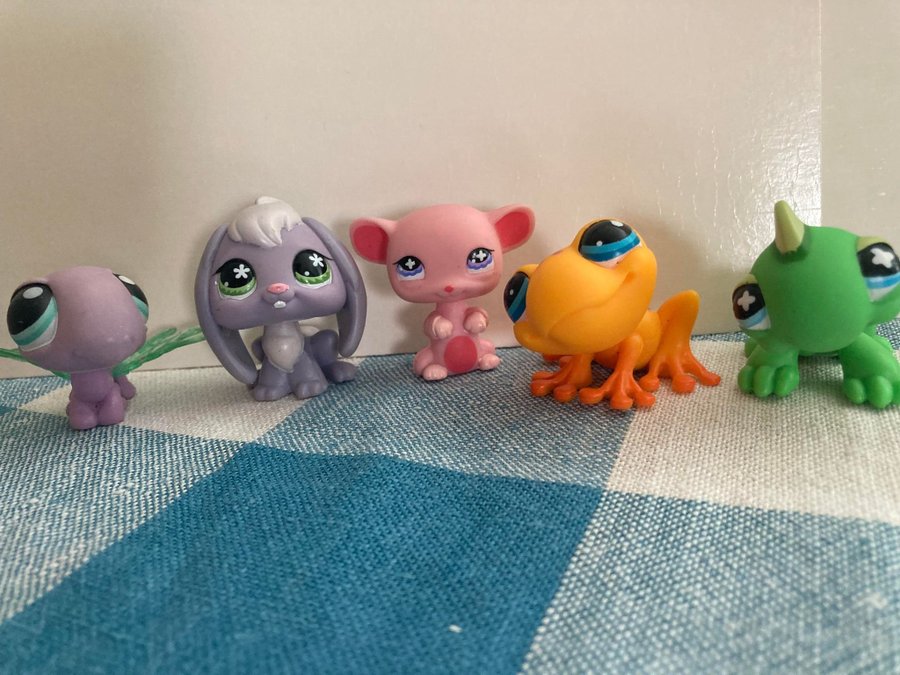 4 stycken Littlest Pet Shop