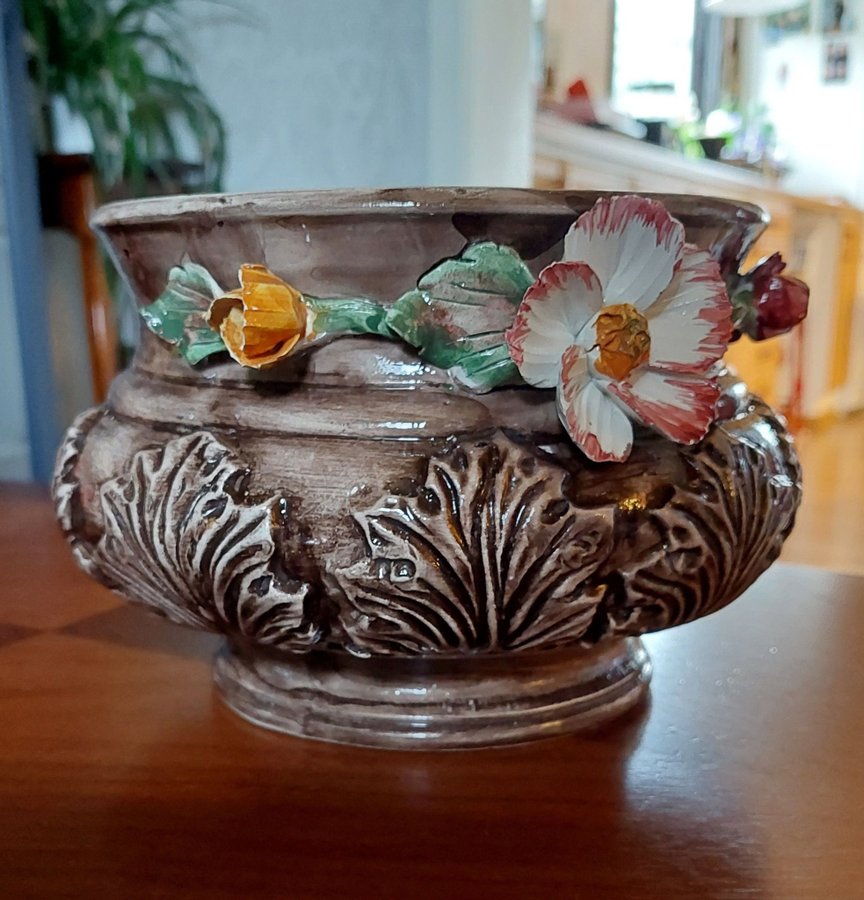 Retro vintage Kruka ytterfoder blomkruka. H=13,5 Di=16