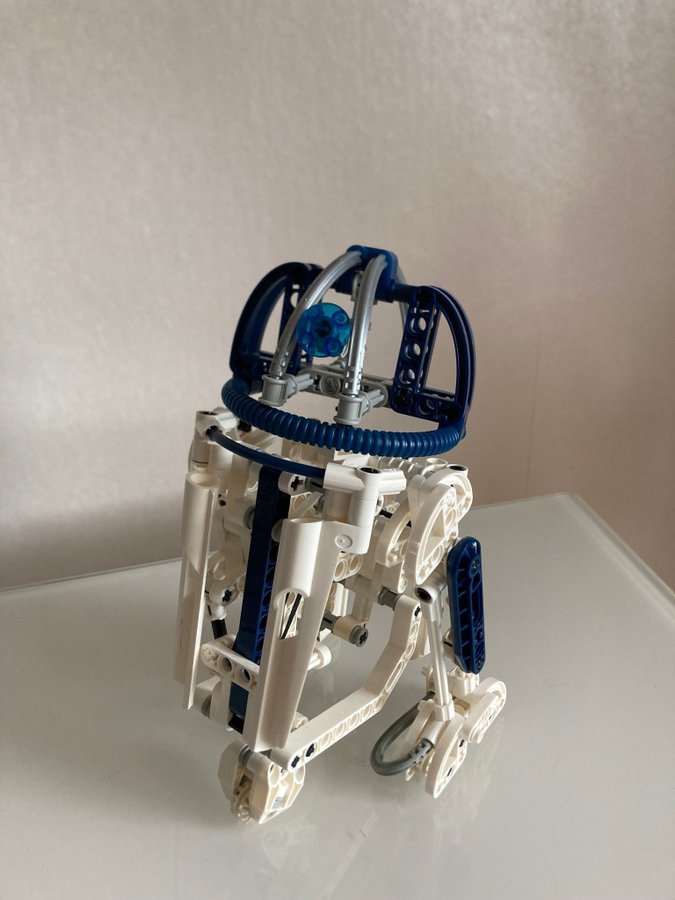 Lego star wars technic R2D2 8009