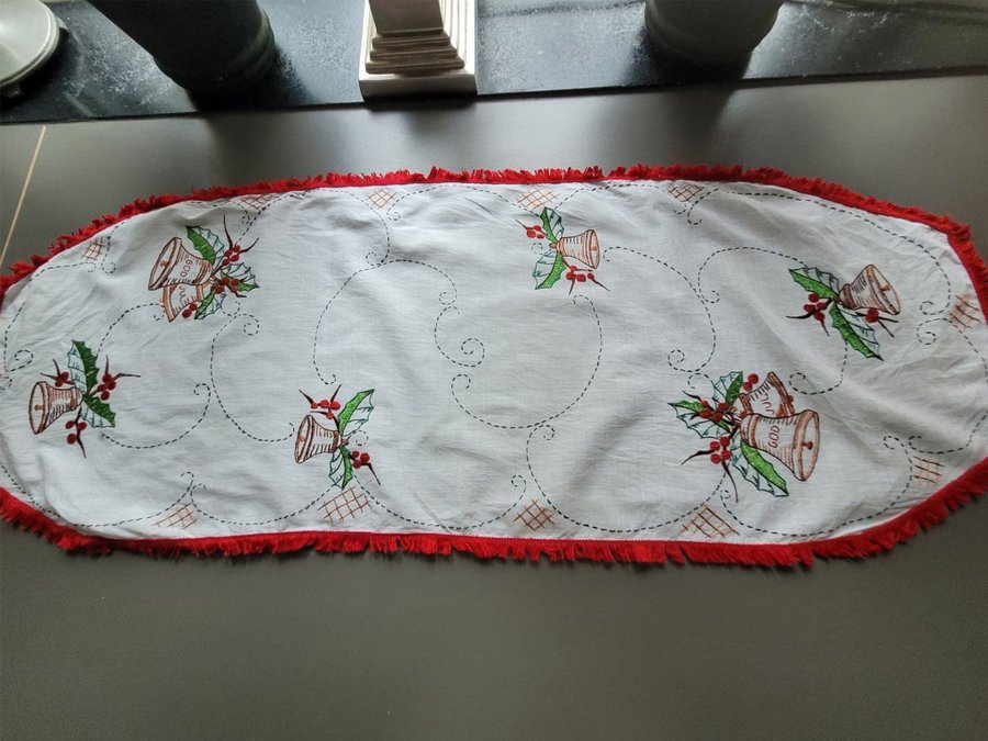 Charmig gammal julduk handbroderad klockor god jul 93×33cm