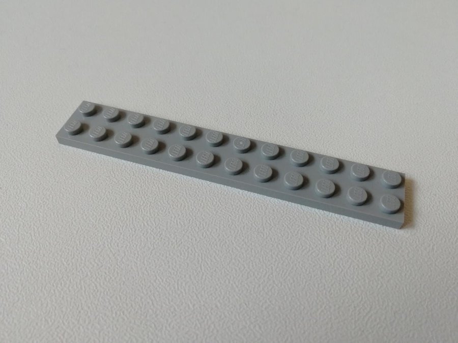 Lego - plate - platt - bas - 2x12 - part 2445 - ljusgrå (bluish)