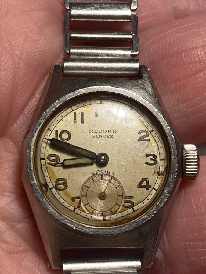 Record Genève Sport Armbandsur. Mekanisk. Retro. Vintage. Troligtvis 1940-tal.