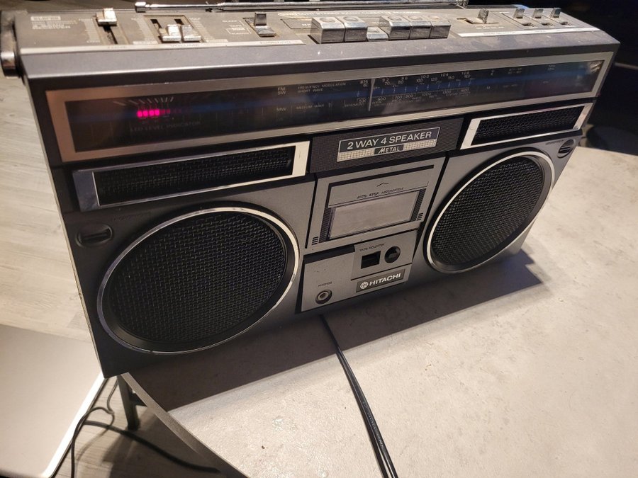 Hitachi TRK-A21 Stereo Cassette Recorder