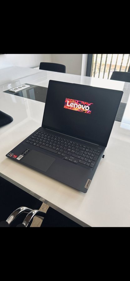 Lenovo IdeaPad 5 Pro