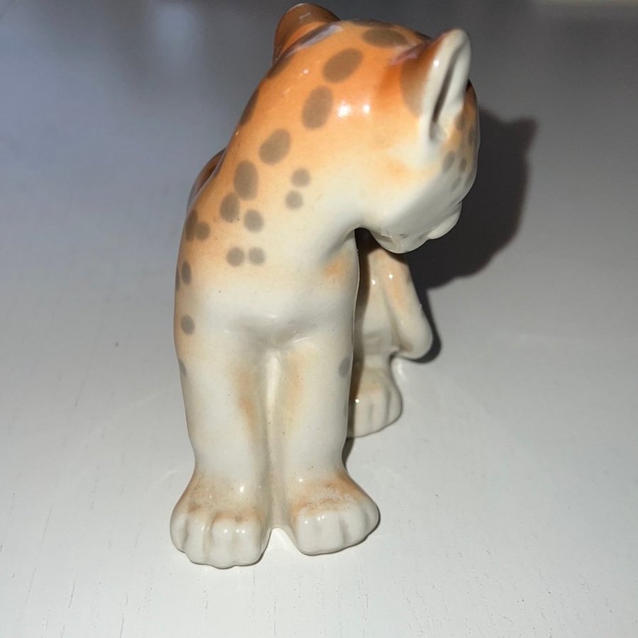 Porslinsfigur Leopard USSR