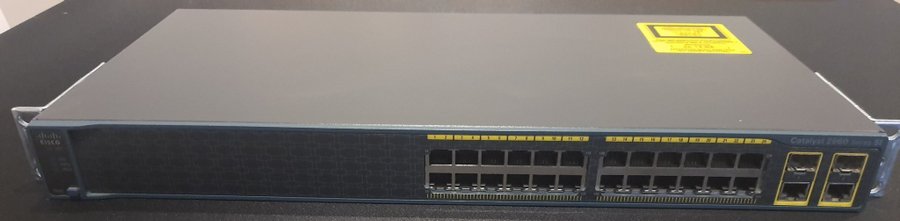 Cisco Catalyst 2960-24TC-S 24-Port Managed Switch