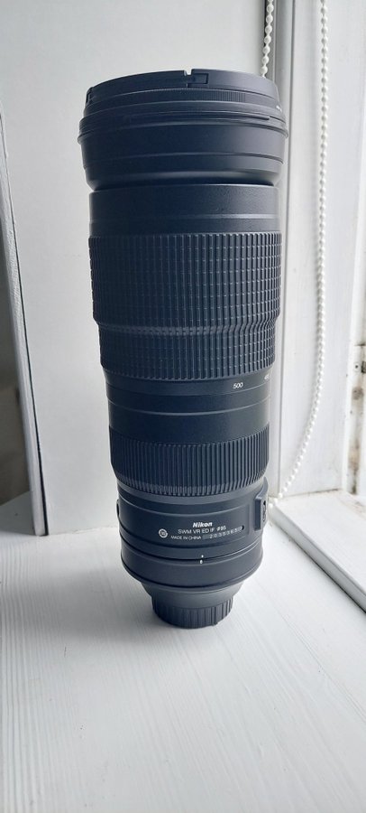 Nikon AF-S Nikkor 200-500mm f/56E ED VR zoom tele objektiv - Perfekt stand