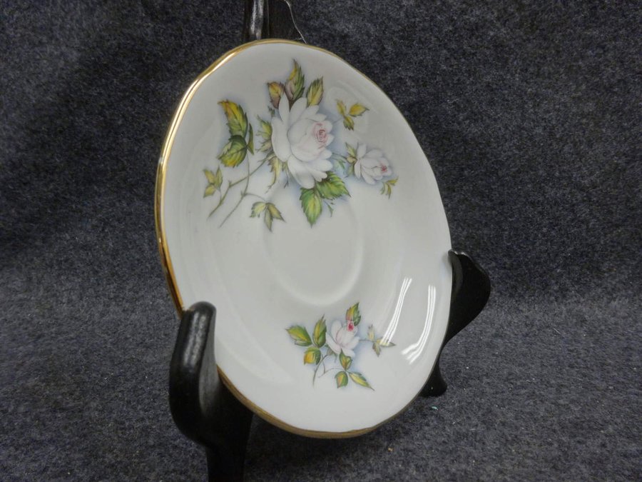 Fat till Kaffekopp Duchess Bone China England