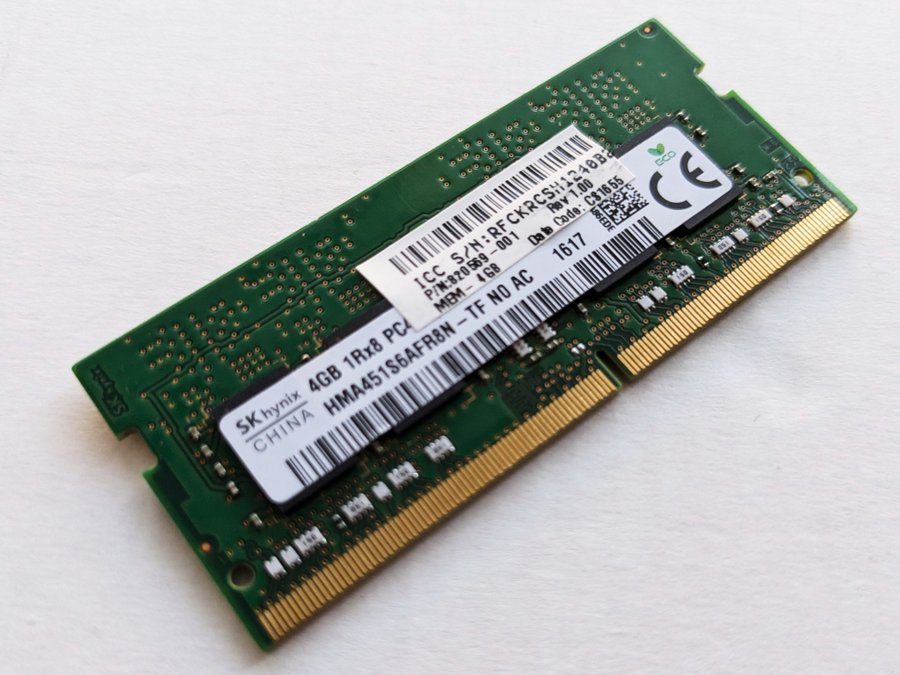 HMA451S6AFR8N-TF - SK Hynix 1x 4GB DDR4-2133 - (R07)