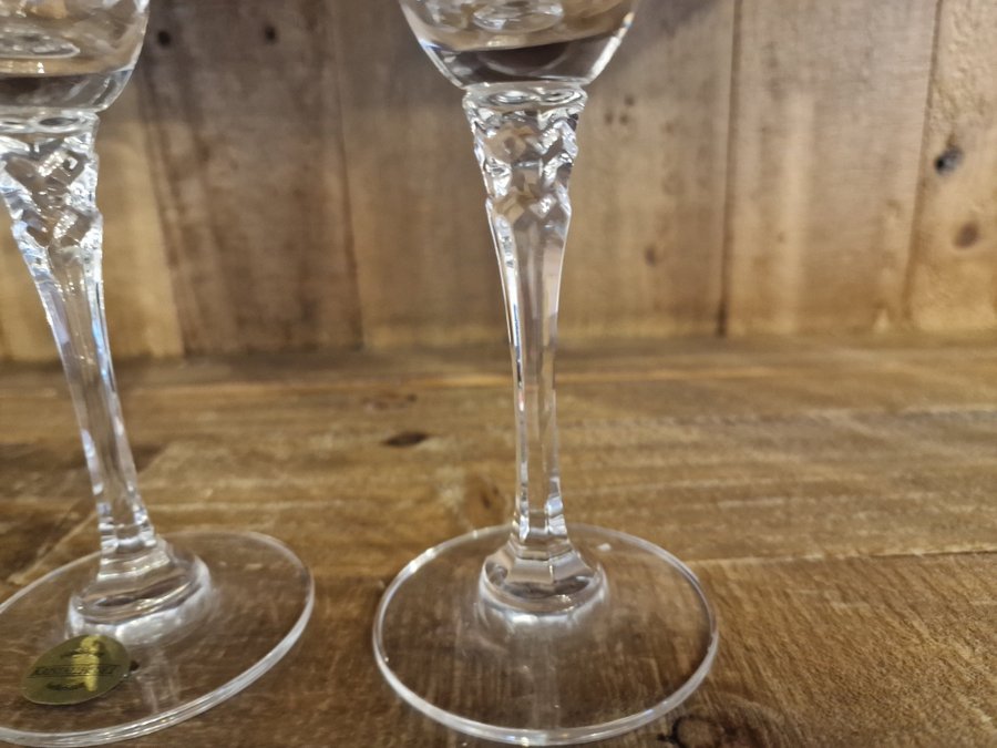 4 Kristallhuset champagneglas Madeleine i fantastik design och skick kristall