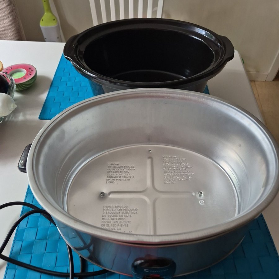 Centueion Slow Cooker 65 L oanvänd