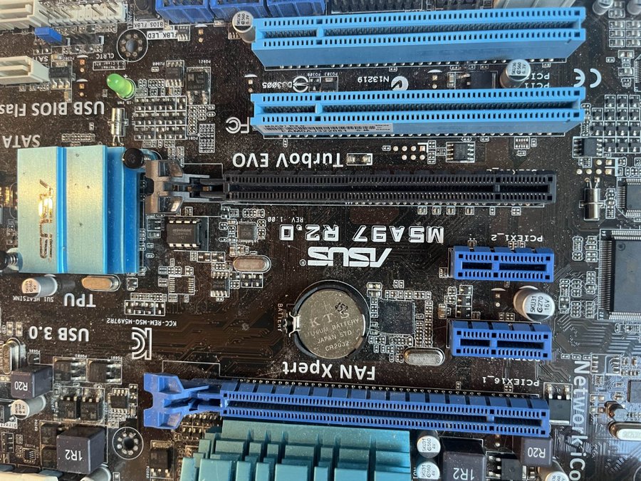 ASUS M5A97 R2.0