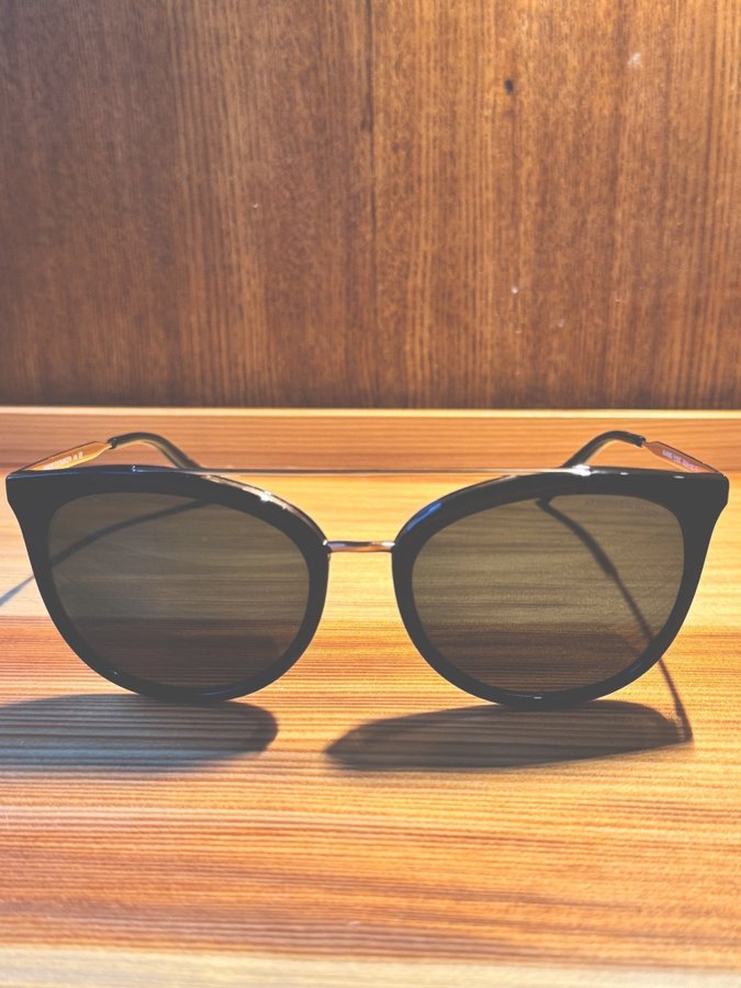 Armani Exchange unisex sunglasses