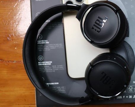 JBL Tune 525BT