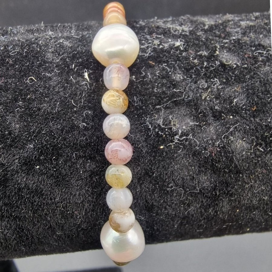 Agate and Freshwater pearls bracelet