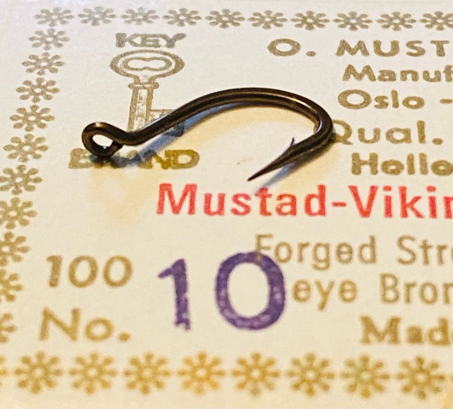 MUSTAD nr10. Qual 9533 A. Viking . Brons . 100st i sin original ask ! Kvalitet +