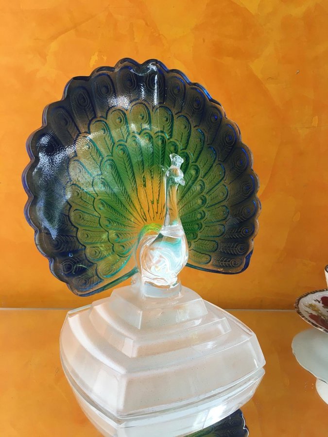 Vintage kristall D’Arques peacock figurine 