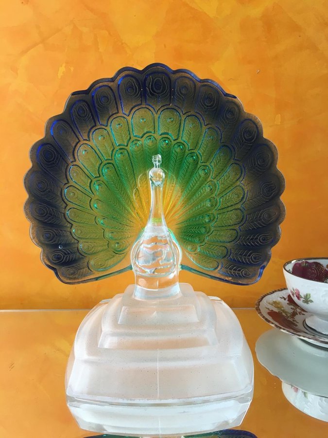 Vintage kristall D’Arques peacock figurine 