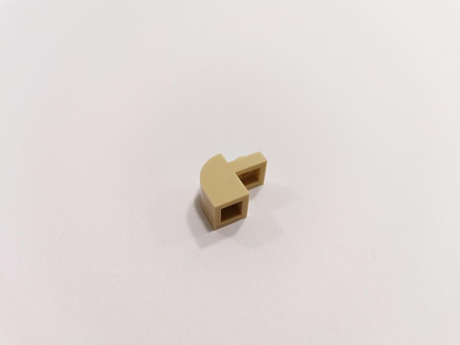 Lego - slope - curved - böjd - 2x1x1 1/3 - part 6091 - ljusbiege (tan)