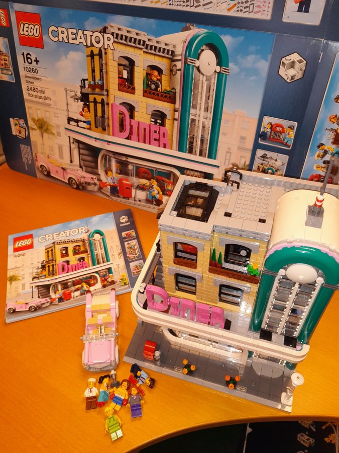 LEGO Creator Expert 10260 Downtown Diner