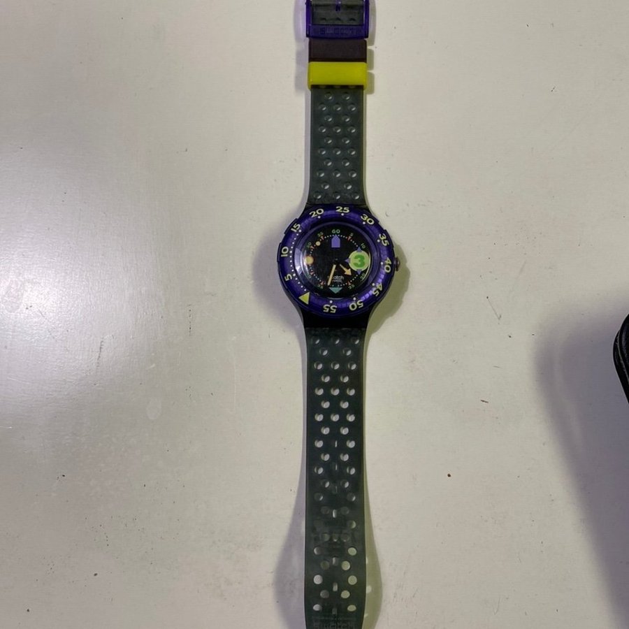 Swatch Scuba 200