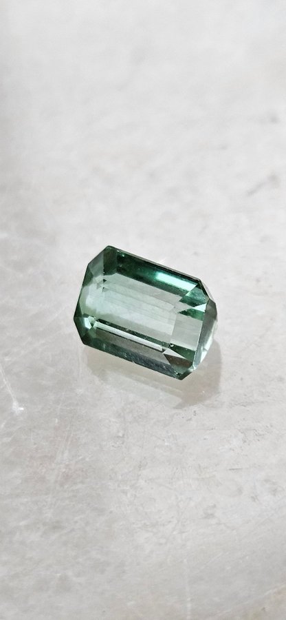 Naturlig Ljusgrön Turmalin 1.73Ct