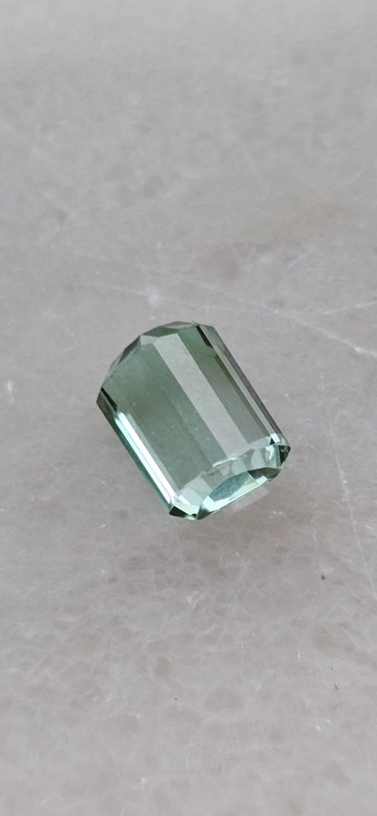 Naturlig Ljusgrön Turmalin 1.73Ct